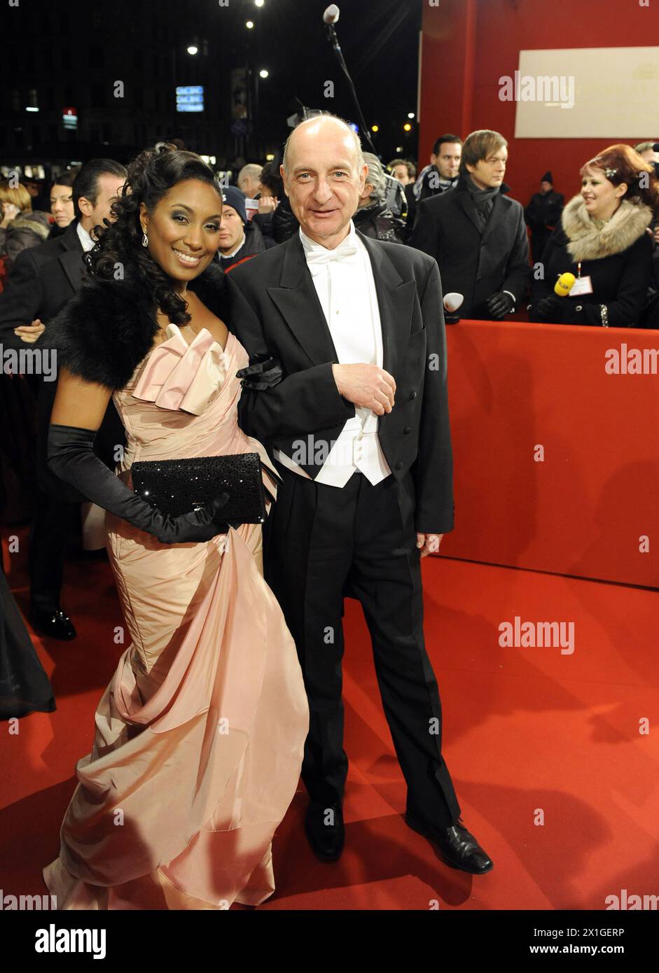 Singer Ana Milva Gomes and actor Michael Schönborn during the Vienna Opera Ball 2012 at the Vienna State Opera in Vienna, Austria, 16 February 2012. - 20120216 PD5552 - Rechteinfo: Rights Managed (RM) Stock Photo