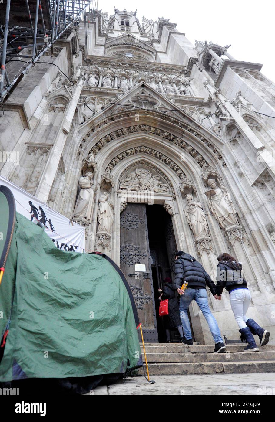 Around 30 asylum seekers have occupied Vienna  Votivkirche Church in order to draw attention to their concerns from 18 December 2012 on. In the picture: entrance to the church. - 20121227 PD0863 - Rechteinfo: Rights Managed (RM) Stock Photo