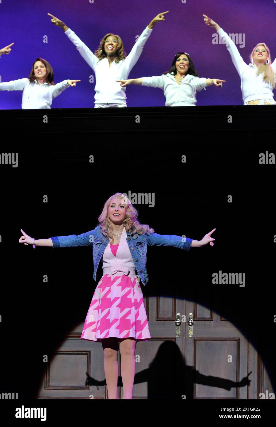 Vienna - 'Natürlich blond' (Legally  Blonde) rehearsals at Theater Ronacher on 13th February 2013. PICTURE: Barbara Obermeier as 'Elle Woods' - 20130213 PD2227 - Rechteinfo: Rights Managed (RM) Stock Photo