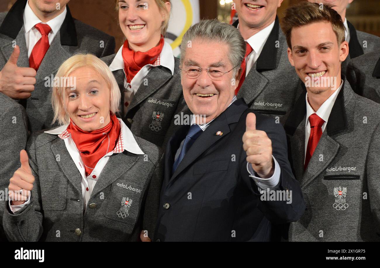 Ski jumper Daniela Iraschko-Stolz, federal president Heinz Fischer and ski jumper Gregor Schlierenzauer pose for photographs during the swearing-in ceremony of the Austrian team for the Sochi Olympic Winter Games at the Hofburg Palace in Vienna, Austria, 29 January 2014. - 20140129 PD1702 - Rechteinfo: Rights Managed (RM) Stock Photo