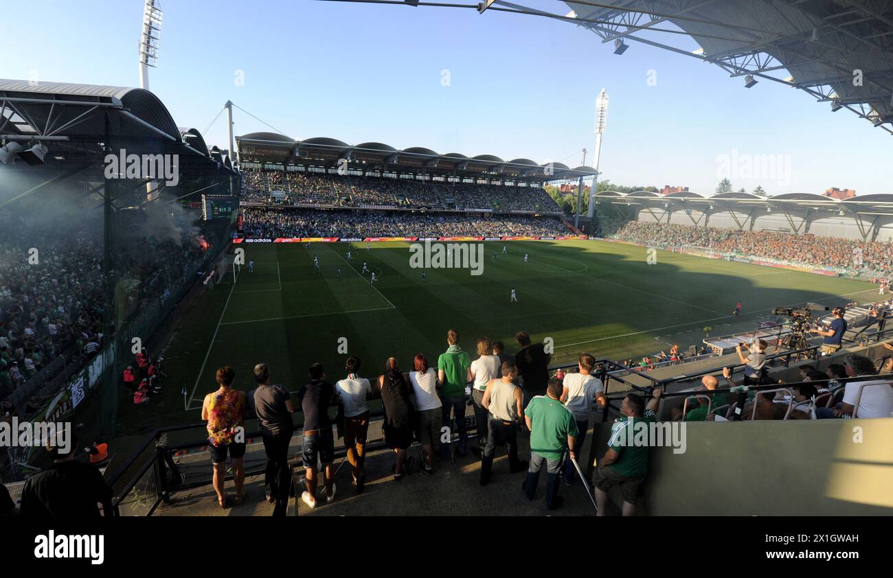 A test match of Austria's Rapid Vienna vs Scotland's Celtic Glasgow took place at Gerhard Hanappi stadium in Vienna, Austria, 06 July 2014. It's the last match at the stadium. - 20140706 PD3906 - Rechteinfo: Rights Managed (RM) Stock Photo