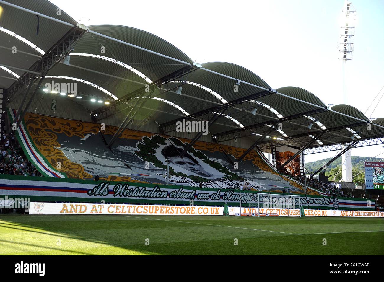 A test match of Austria's Rapid Vienna vs Scotland's Celtic Glasgow took place at Gerhard Hanappi stadium in Vienna, Austria, 06 July 2014. It's the last match at the stadium. - 20140706 PD3756 - Rechteinfo: Rights Managed (RM) Stock Photo