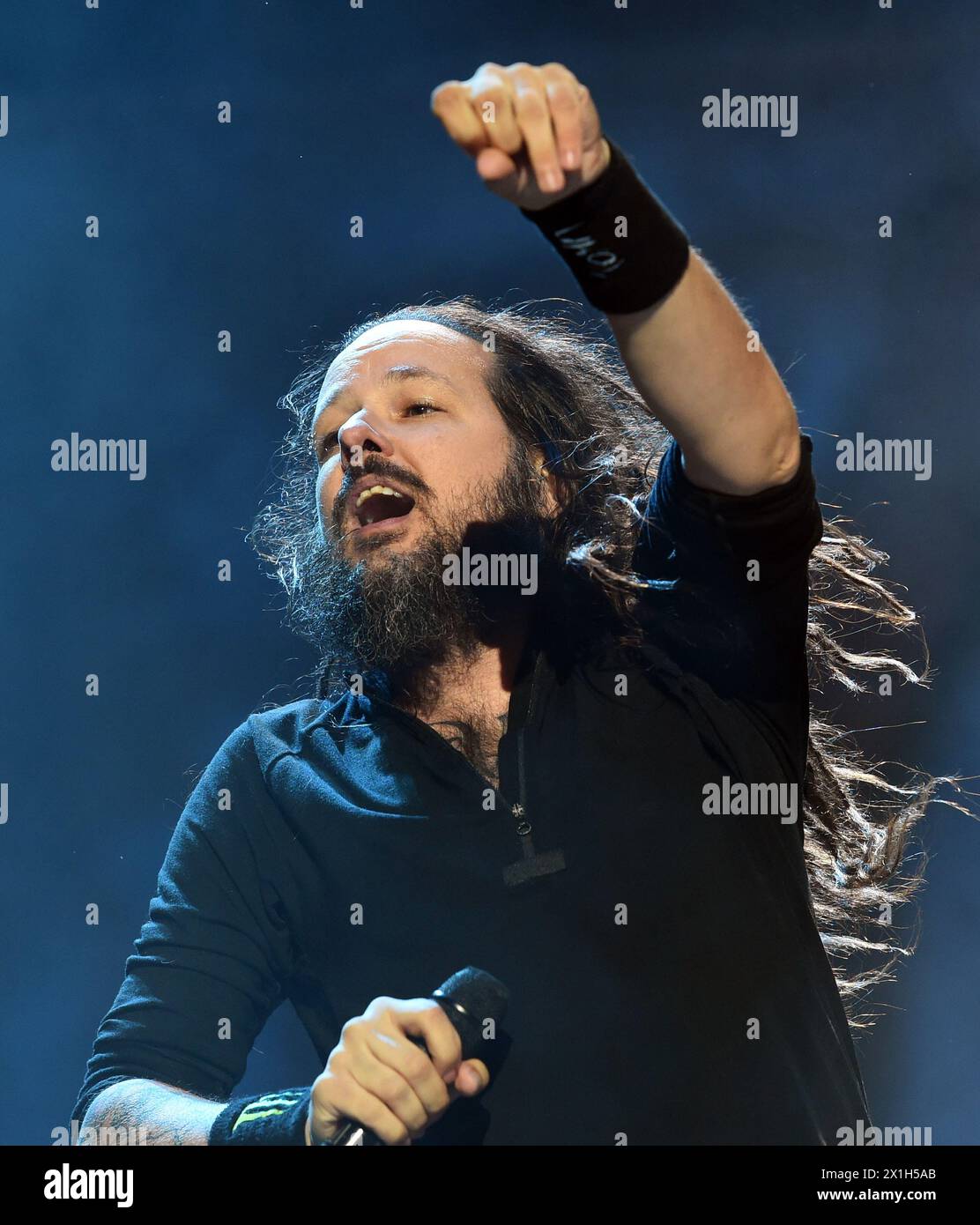 Austrian music festival 'Nova Rock 2016' in Nickelsdorf, Austria, takes place from 9 to 12 June 2016. PICTURE:   singer Jonathan Davis of the band 'Korn' during concert on 'Blue Stage' - 20160610 PD0047 - Rechteinfo: Rights Managed (RM) Stock Photo