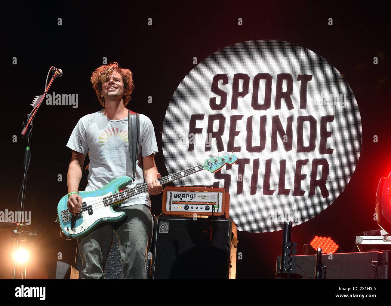 Austrian music festival 'Frequency 2016' on 19 th August 2016. The festival runs from 18 to 20 August 2016. PICTURE:  Rüdiger 'Rüde' Linhofvon  of the band 'Sportfreunde Stiller' - 20160819 PD9475 - Rechteinfo: Rights Managed (RM) Stock Photo