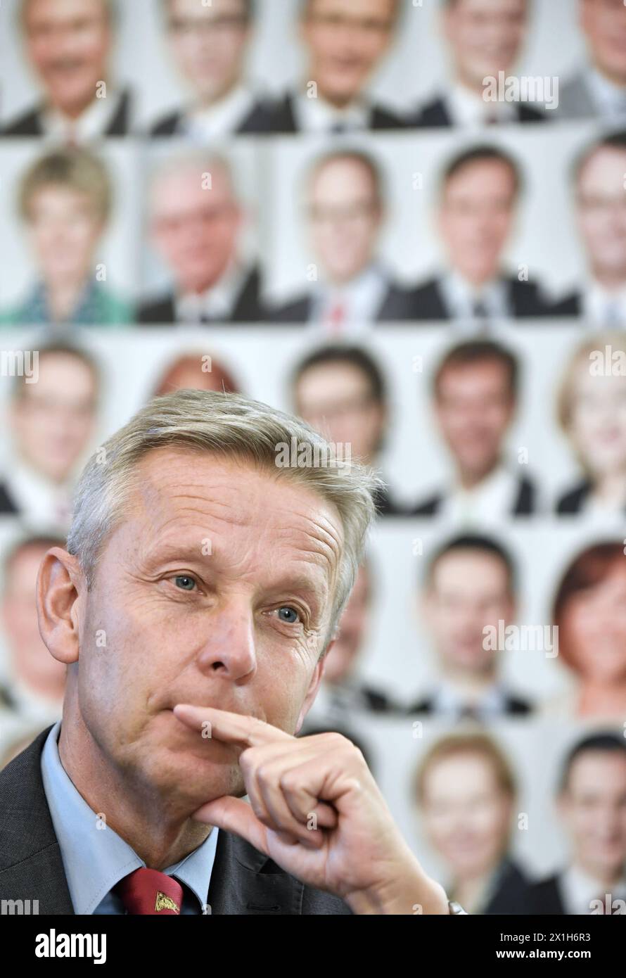 Reinhold Lopatka, chairman of the Austrian People's Party, during an interview on December 19 2016 in Vienna. - 20161219 PD9206 - Rechteinfo: Rights Managed (RM) Stock Photo