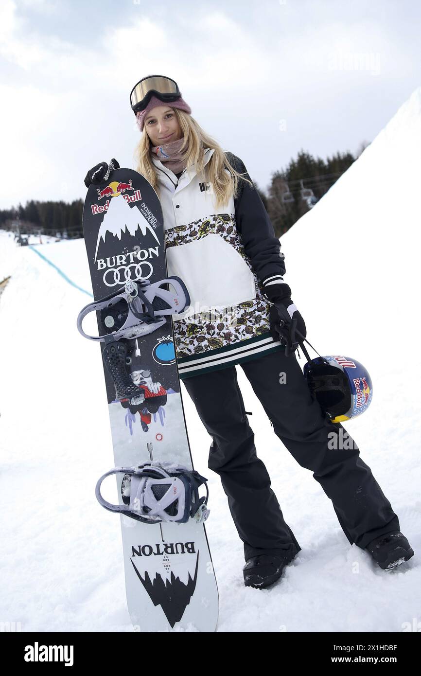 ST. GEORGEN OB MURAU - AUSTRIA: Austrian Snowboarder Anna Gasser during a photo shoot preceding the FIS Snowboard Slopestyle Worldcup on 7 January 2019 at Kreischberg in St. Georgen ob Murau. - 20190107 PD2124 - Rechteinfo: Rights Managed (RM) Stock Photo