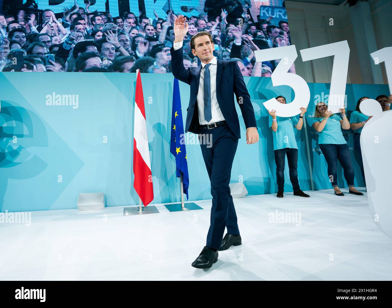 National council elections in Austria on 29 th September 2019. PICTURE:   The head of Austrian People's party (OeVP) Sebastian Kurz adresses the audience on stage during the party's electoral evening in Vienna. - 20190929 PD15131 - Rechteinfo: Rights Managed (RM) Stock Photo