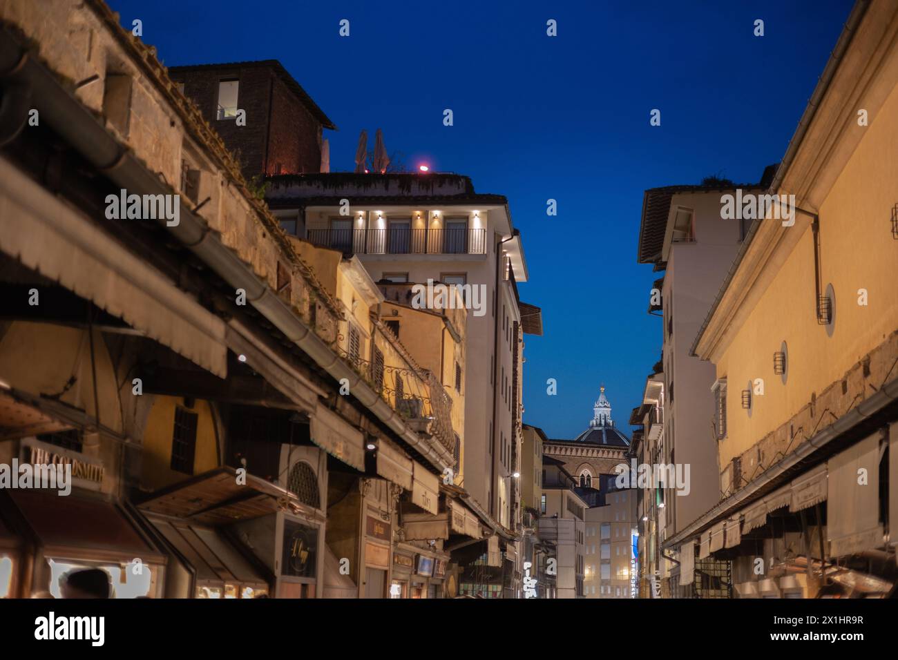 View of Brunelleschi's Dome from Ponte Vecchio, Florence - Italy Stock ...