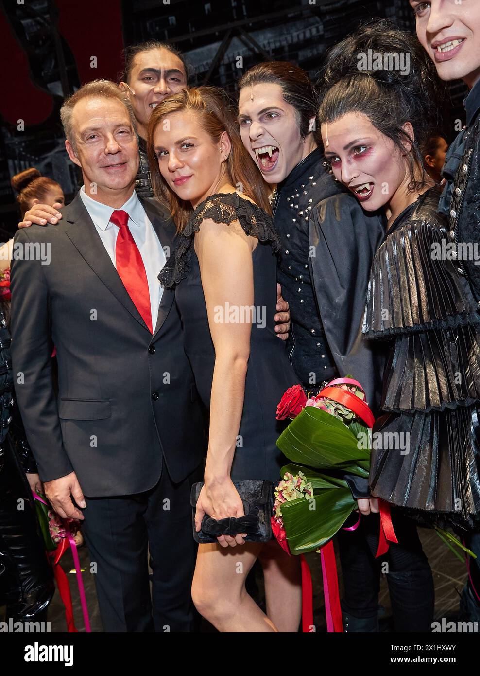 Cornelius BALTUS (director, L) Morgane POLANSKI (2 nd from L) during 20 years of musical ' Dance of the Vampires ' (Tanz der Vampire) gala premiere at Ronacher in Vienna, Austria, on 30 th September 2017. - 20170930 PD15153 - Rechteinfo: Rights Managed (RM) Stock Photo
