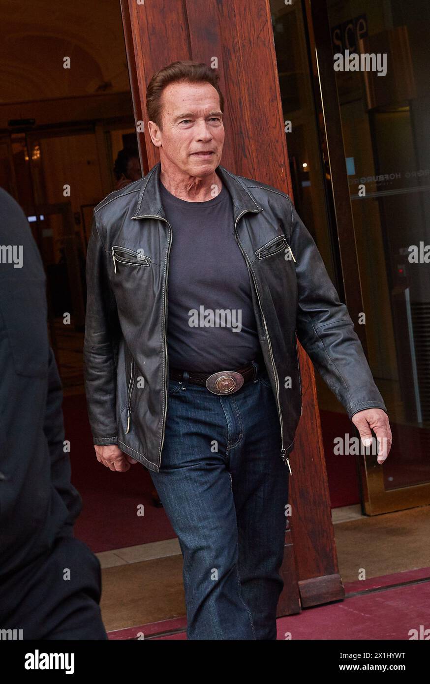 Former California Governor Arnold Schwarzenegger is leaving Hofburg in Vienna, Austria, on 14 th May 2018. The R20 AUSTRIAN WORLD SUMMIT is a top-level summit about leadership on implementing the Paris Climate Agreement and the United Nations Sustainable Development Goals will take place at Hofburg in Vienna, Austria, on 15 th May 2018. - 20180514 PD11714 - Rechteinfo: Rights Managed (RM) Stock Photo