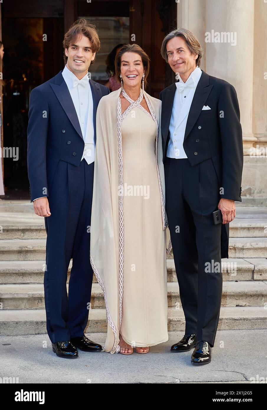 Wedding of Arturo Pacifico Griffini and Sophia Doyle at Belvedere in Vienna, Austria, on 29 th June 2019. PICTURE:   Arturo Pacifico GRIFFINI, Fiona (Swarovski) PACIFICO GRIFFINI GRASSER, Karl Heinz GRASSER - 20190629 PD11425 - Rechteinfo: Rights Managed (RM) Stock Photo