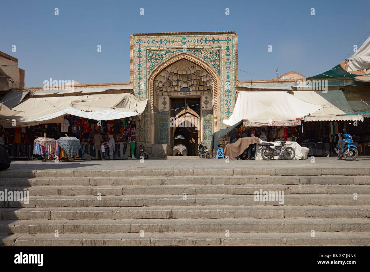 Main entrance to the Jameh Mosque of Isfahan (first built in 8th c ...