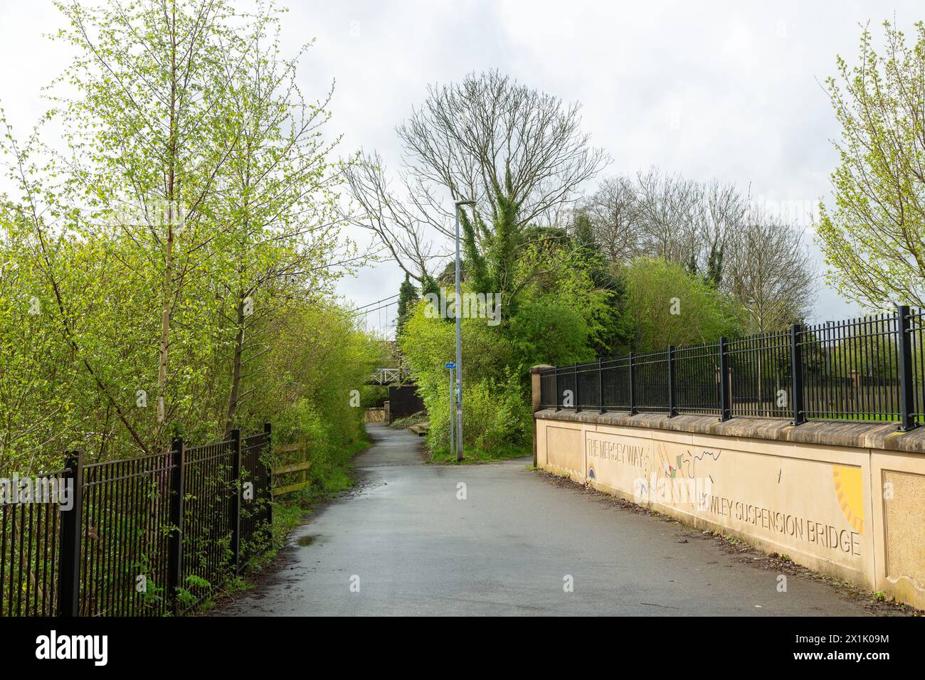 The Mersey Way footpath at Howley Suspension Bridge, Warrington. Stock Photo