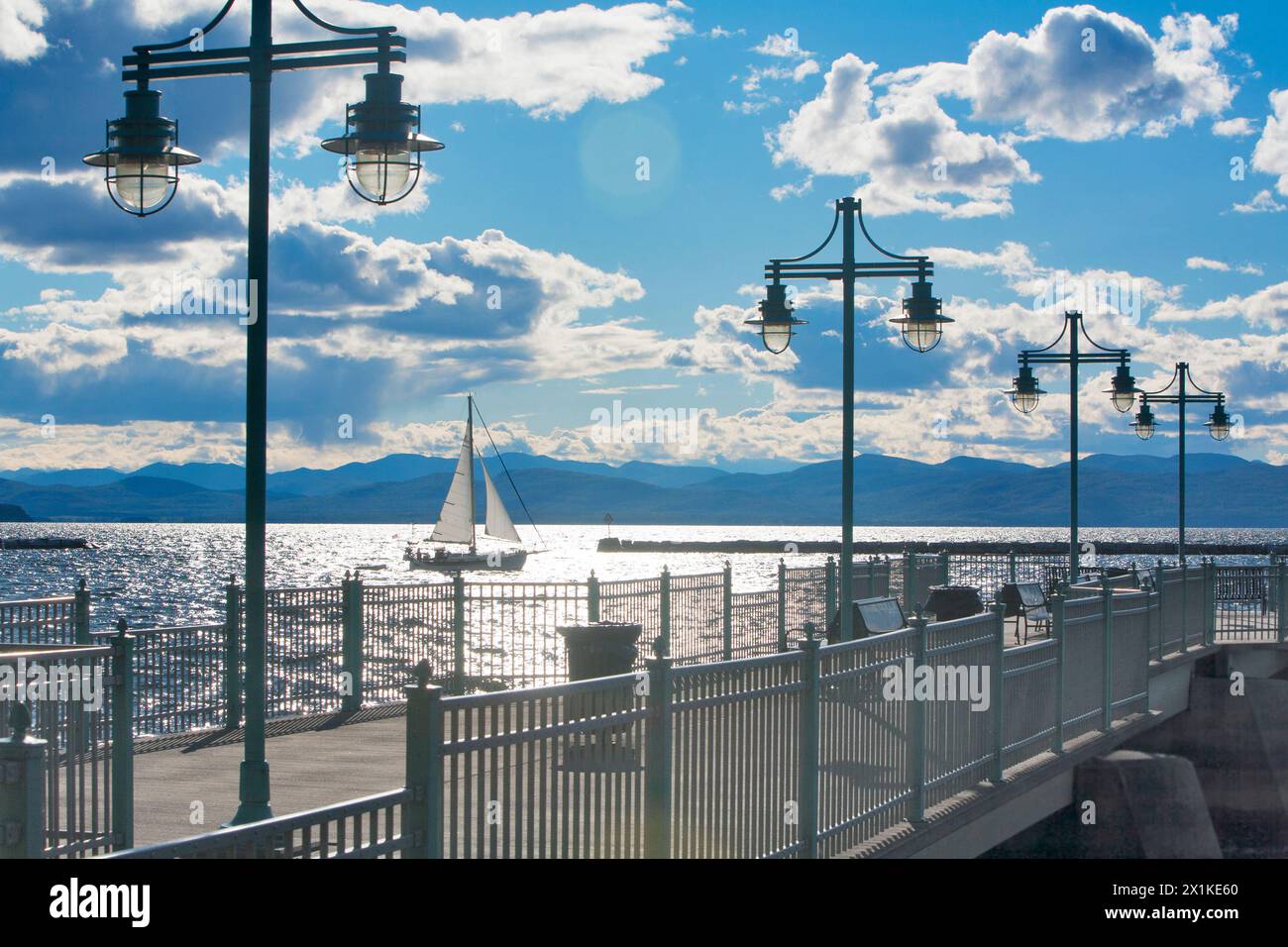 Burlington, Vermont. Lake Champlain Stock Photo - Alamy