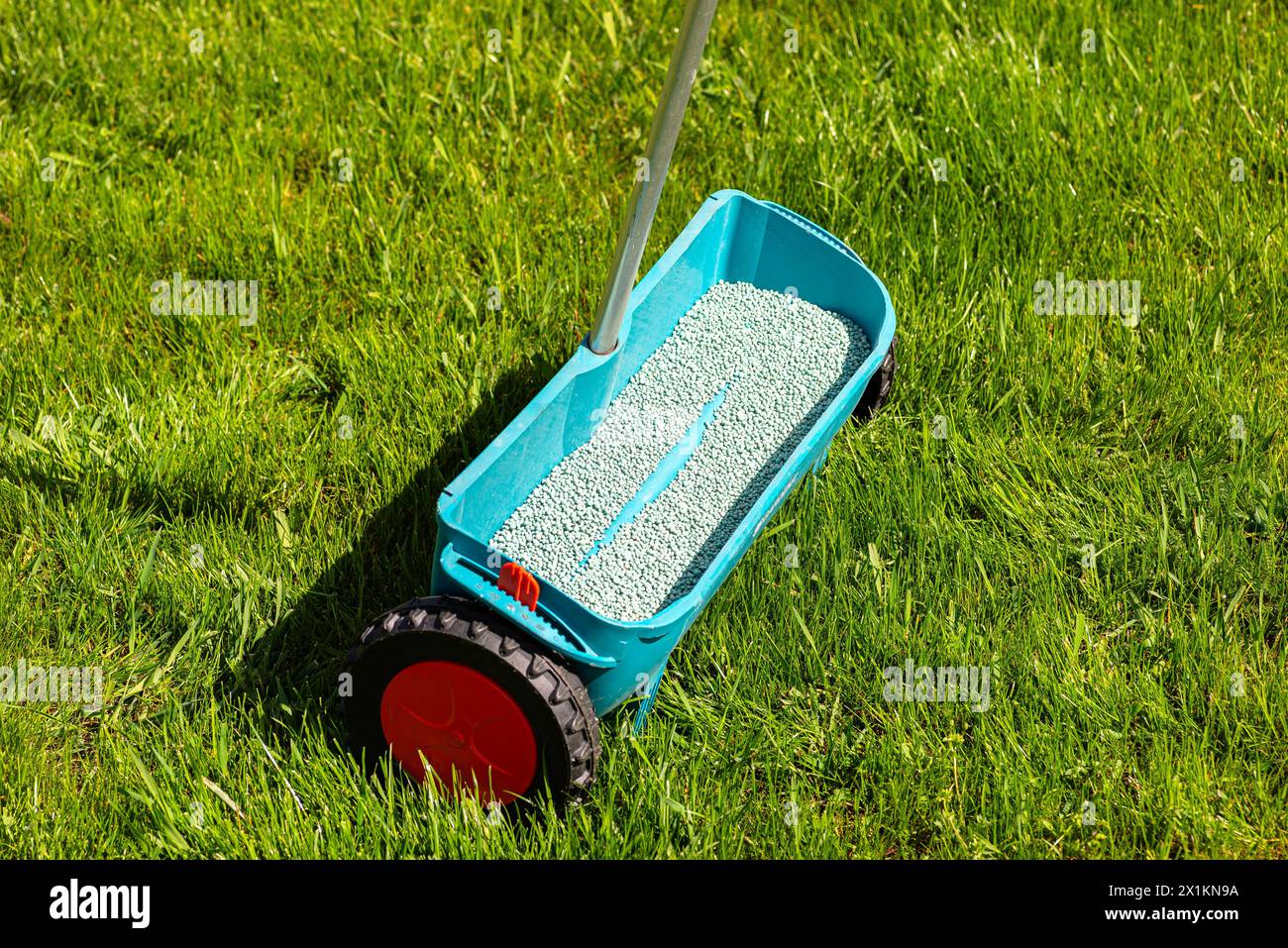 Seeder on wheels hi-res stock photography and images - Alamy