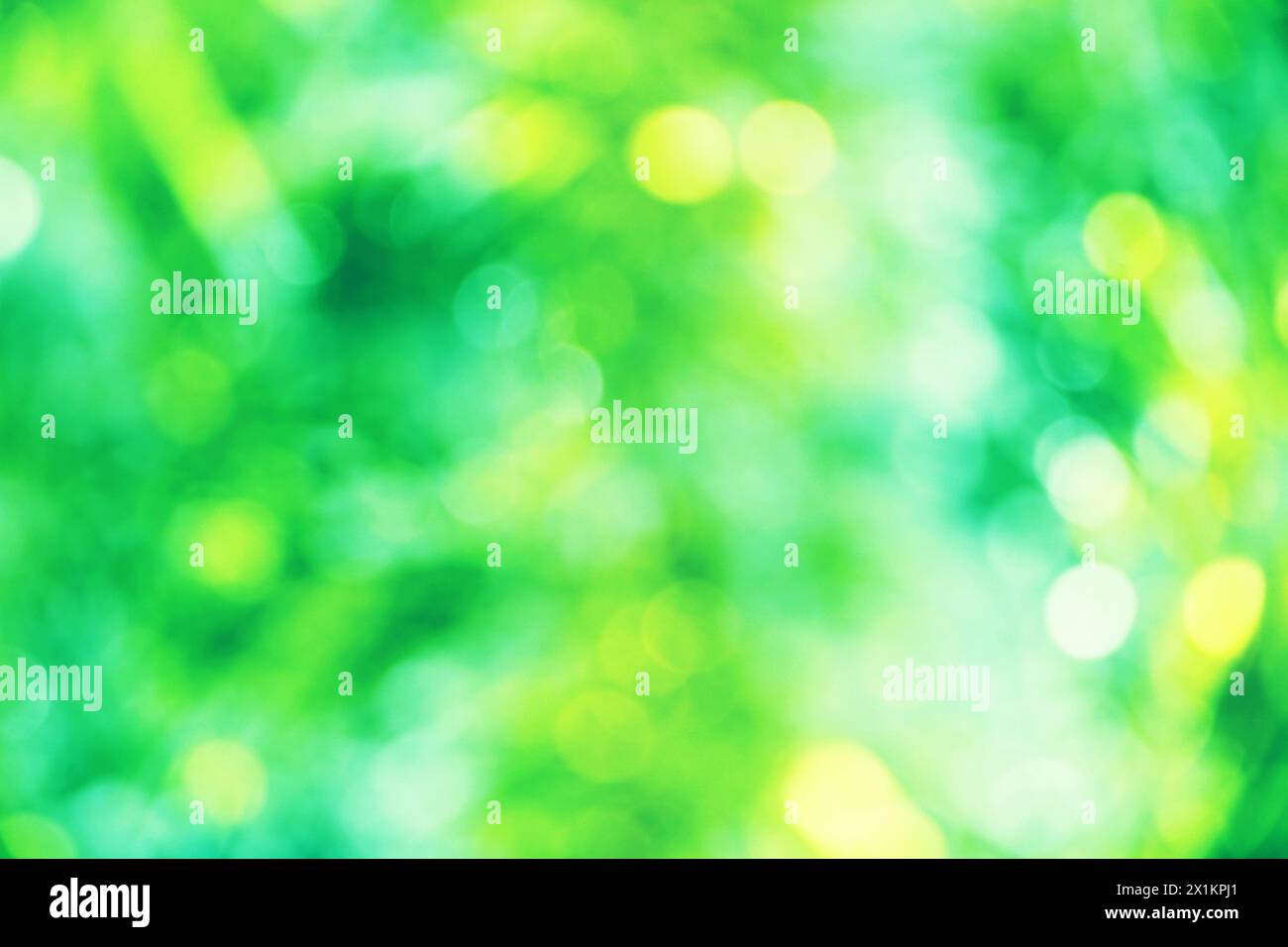 Abstract green light bokeh hi-res stock photography and images - Alamy
