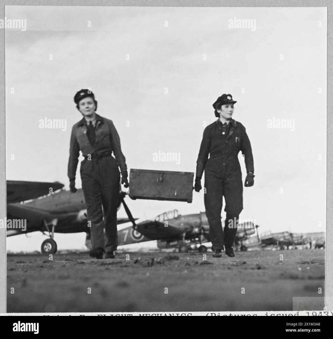 Women airforce service pilots hi-res stock photography and images - Alamy