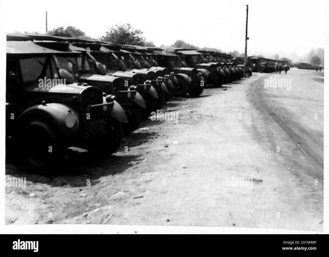 SPECIAL ASSIGNMENT FOR W.S.7. - Ford 15 cwts. Laleham. No.1 V.R.D, British Army Stock Photo