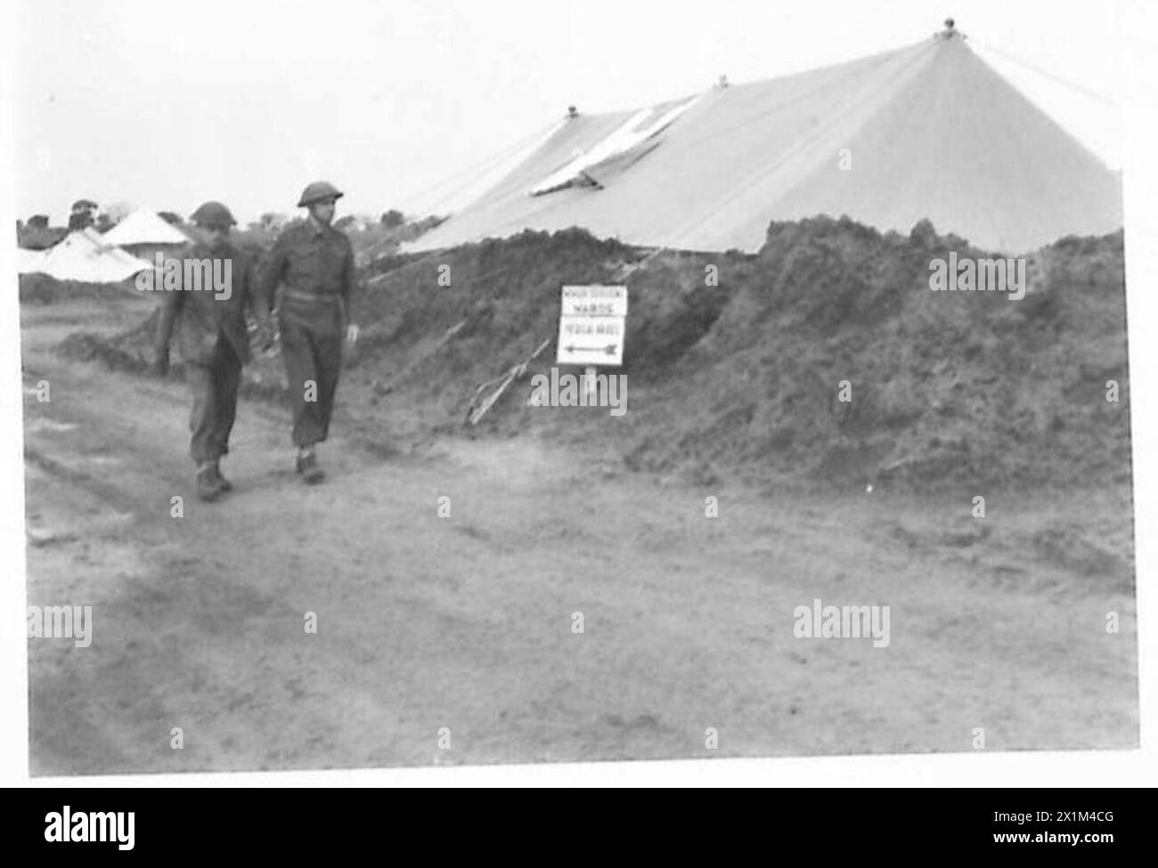 Dug in field hospital hi-res stock photography and images - Alamy