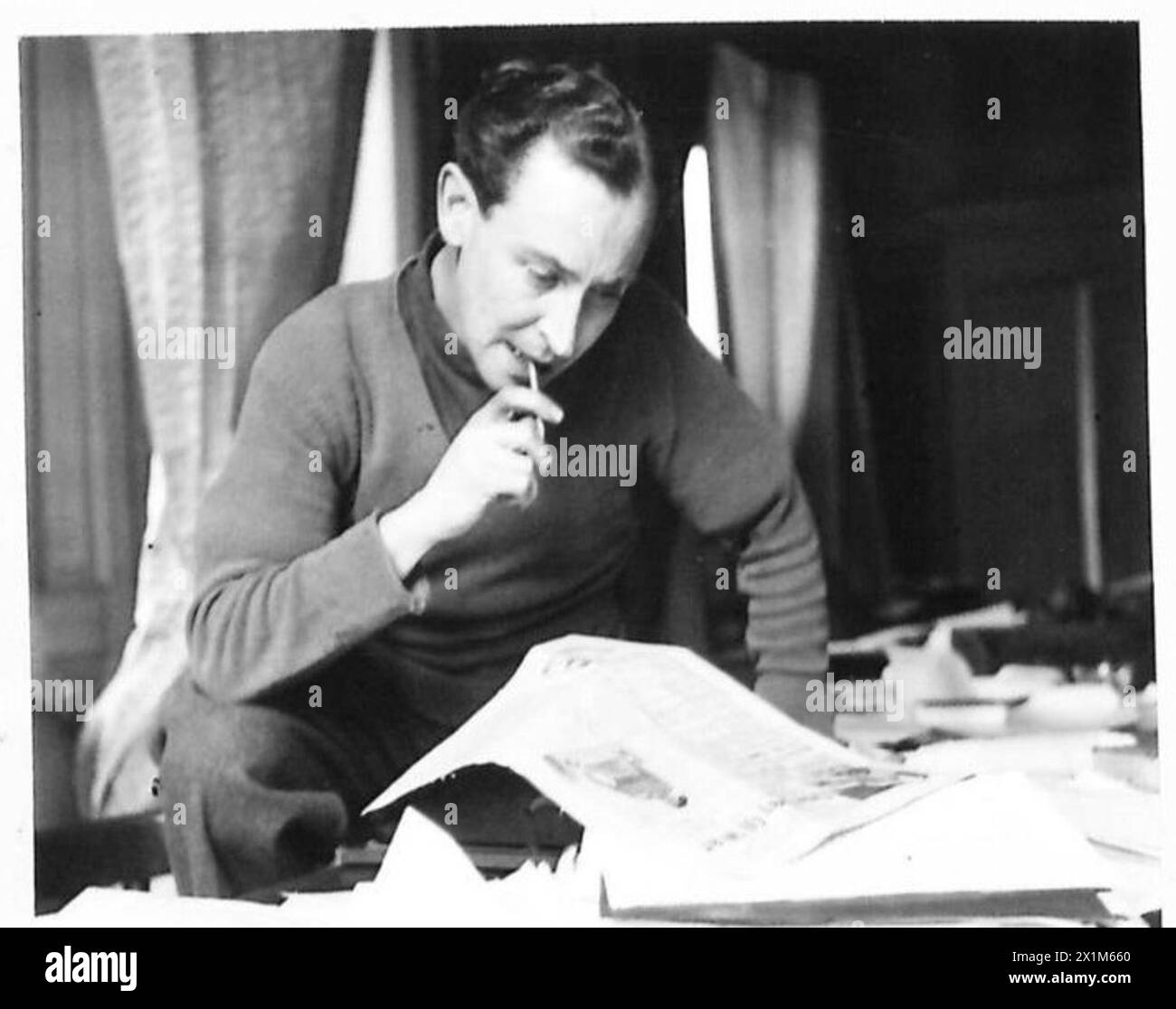 Letter to the editor newspaper hi-res stock photography and images - Alamy, image size:1300x1116