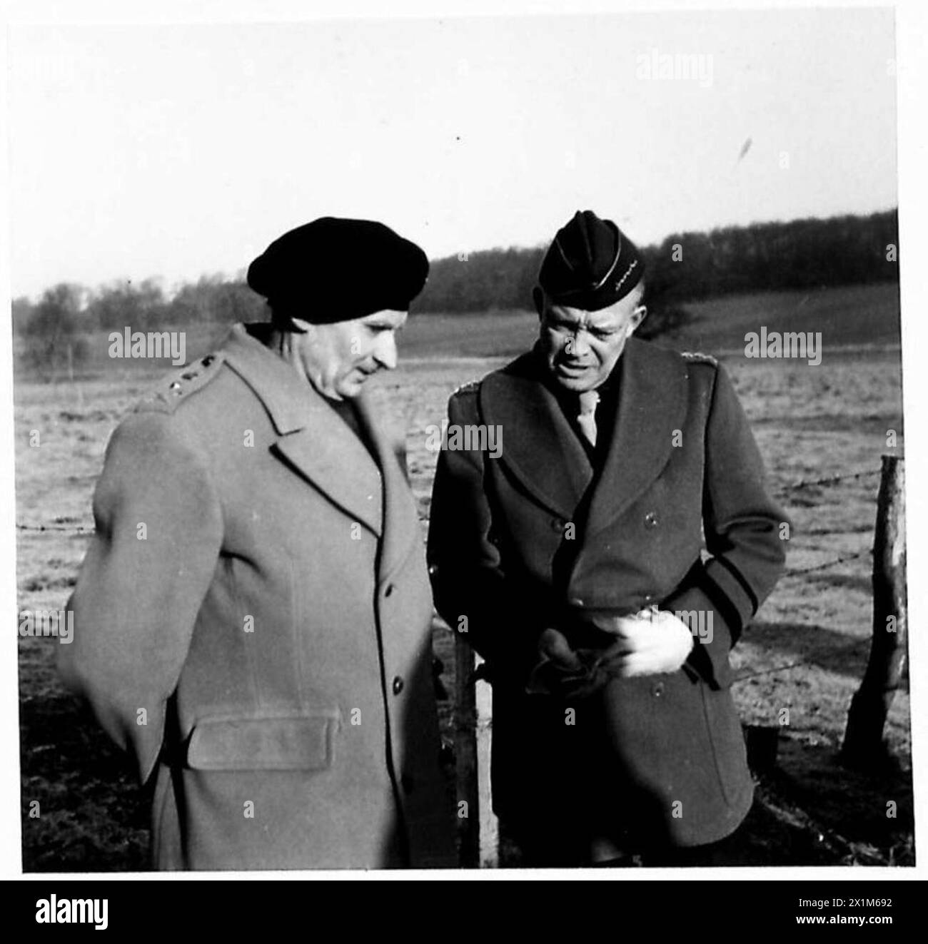 ALLIED COMMANDERS VISIT BRITISH AND AMERICAN TROOPS - General ...