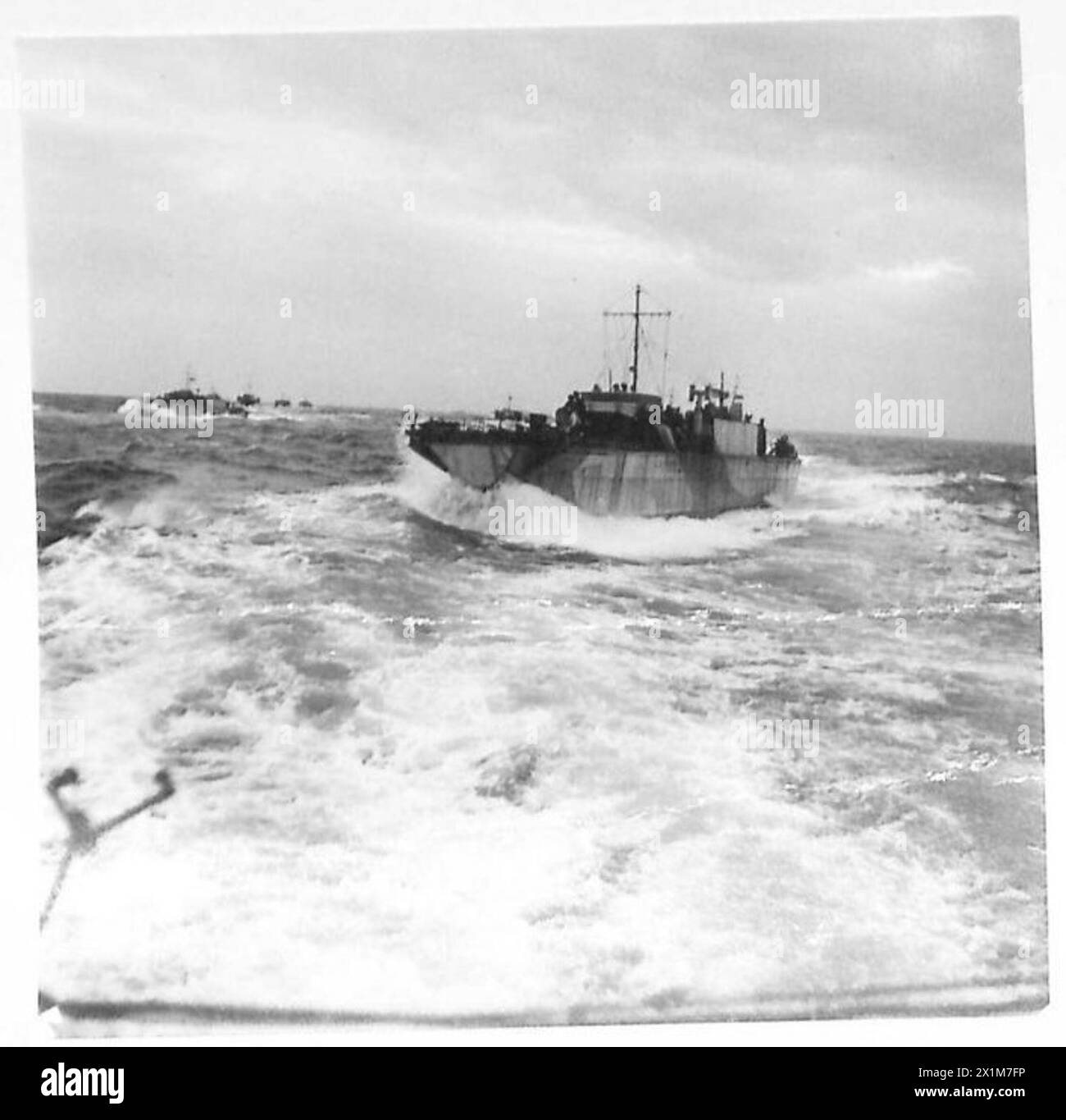 D-DAY - BRITISH FORCES DURING THE INVASION OF NORMANDY 6 JUNE 1944 - LCI(S) 502 and other landing craft carrying commandos of 1st Special Service Brigade to Normandy, 5/6 June 1944, Stock Photo