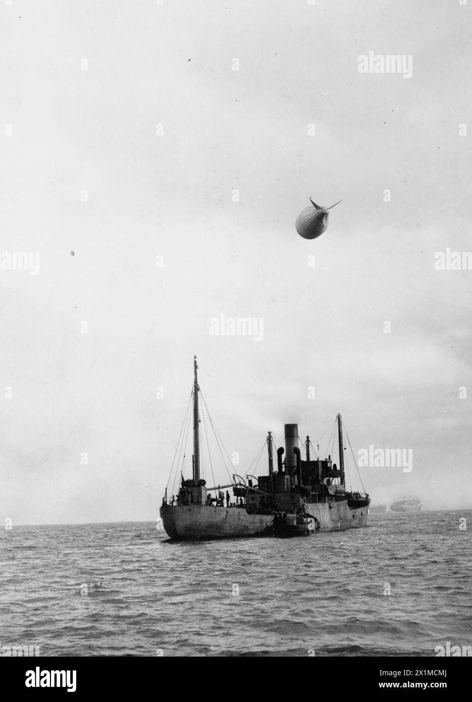 BARRAGE BALLOONS FOR MERCHANT SHIPS. 31 OCTOBER 1941, GREENOCK AND
