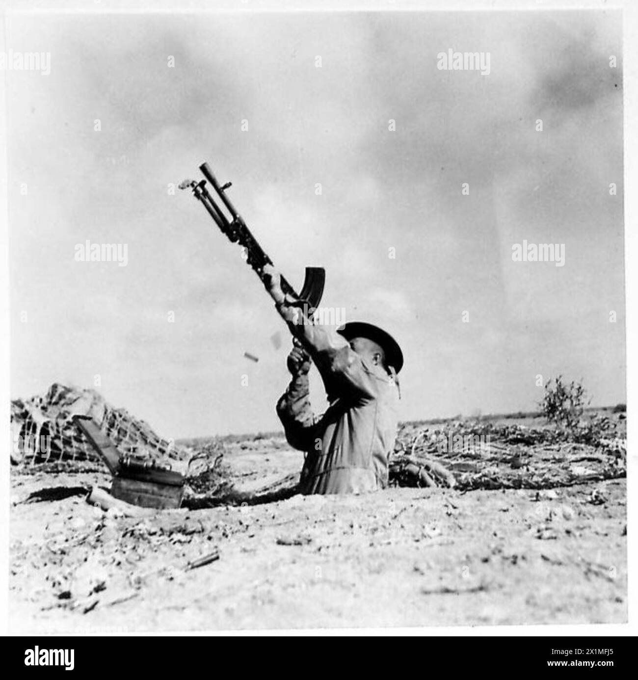 Weapon techniques Black and White Stock Photos & Images - Alamy