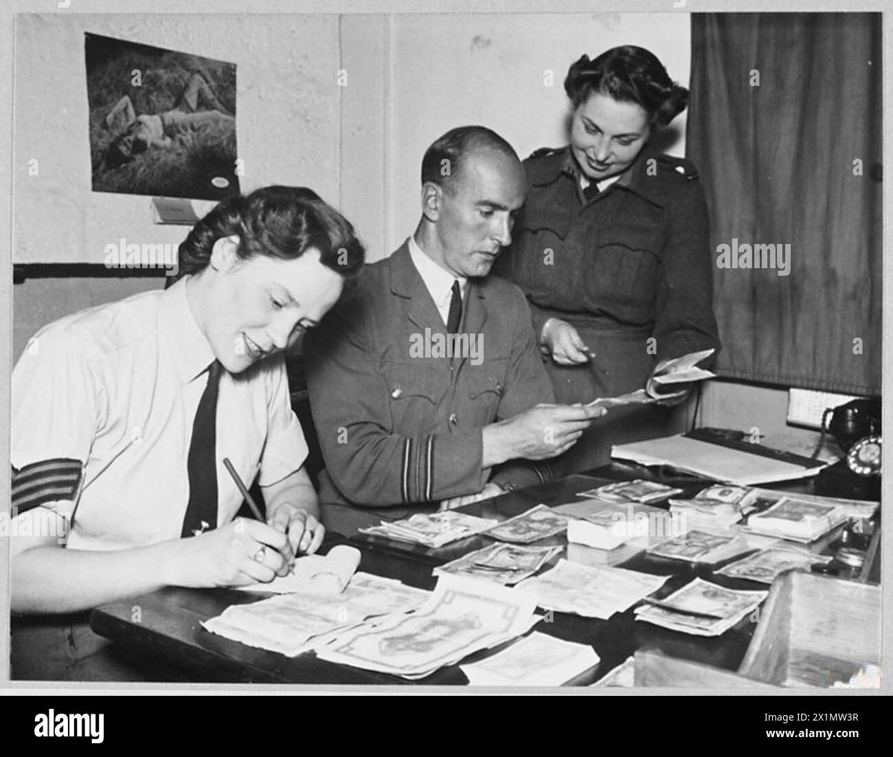 the-man-with-the-money-raf-senior-accountant-officer-one-of-the