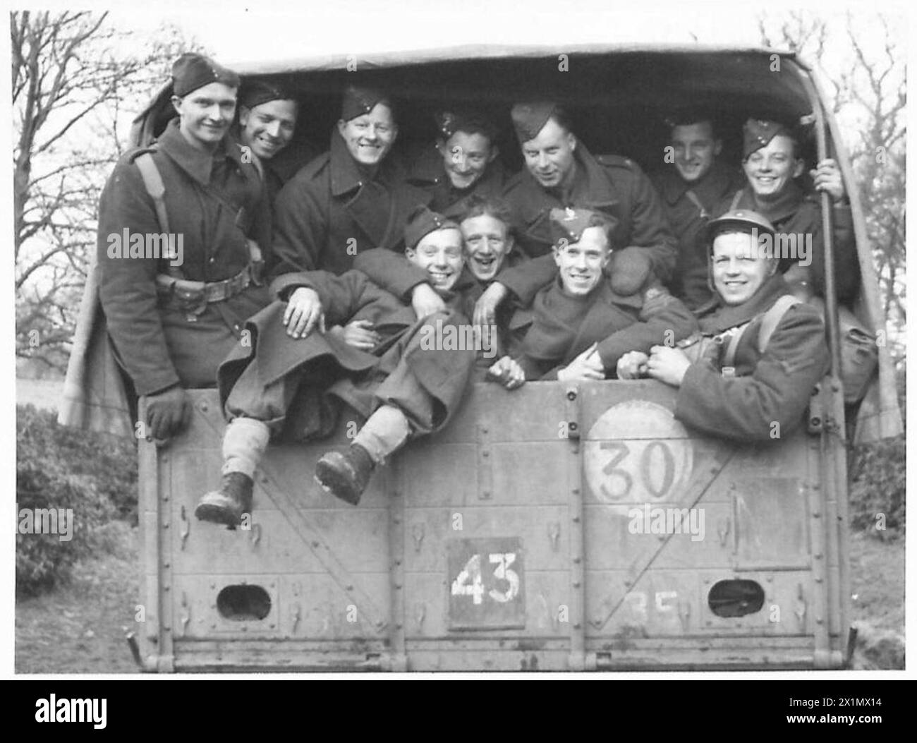 NINE BOLTON WANDERERS IN ARMY TOGETHER The nine footballers off for a