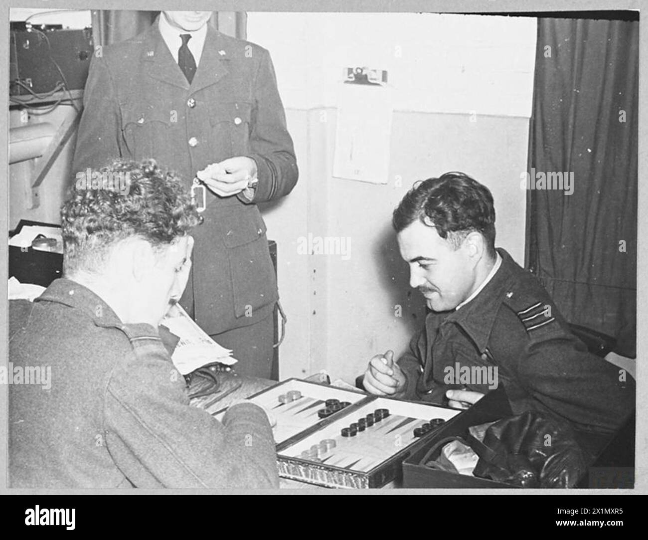 Raf wing commander pictured hi-res stock photography and images - Alamy