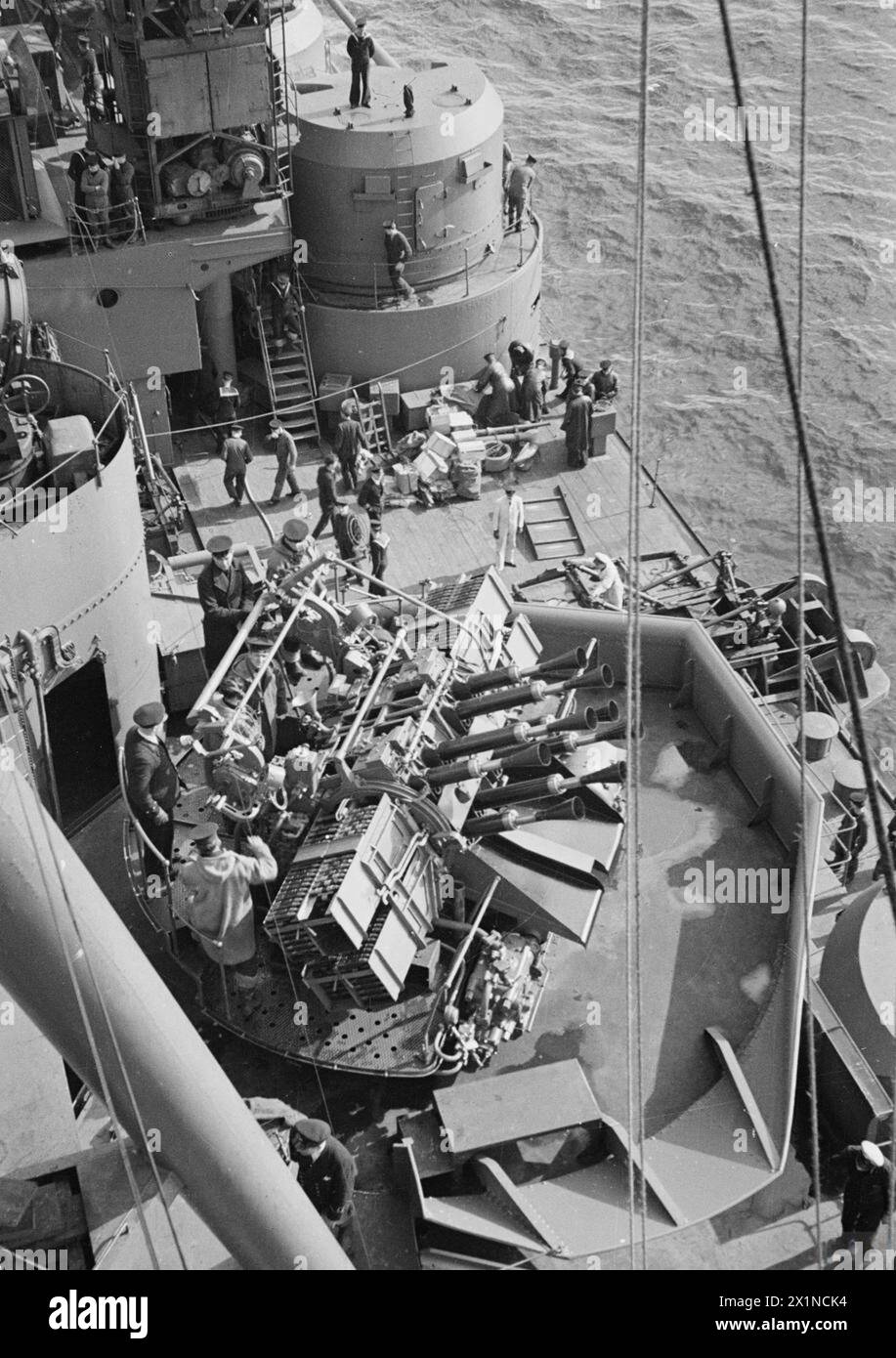 ON BOARD THE BATTLESHIP HMS PRINCE OF WALES. 1941. - Looking down on the pom-pom deck in the foreground with the catapult deck beyond, Stock Photo