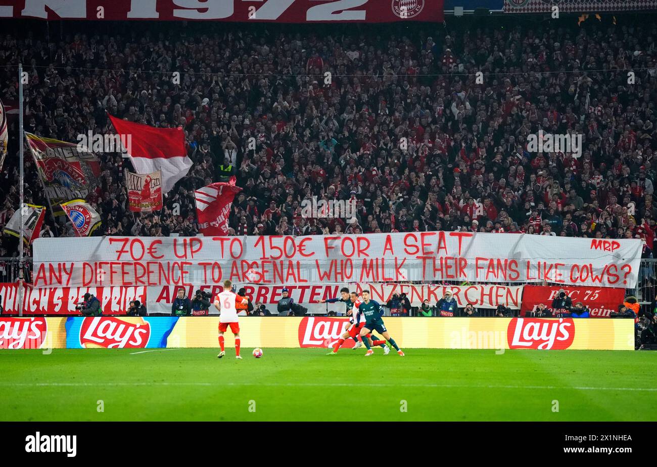 Allianz arena banner hi-res stock photography and images - Alamy