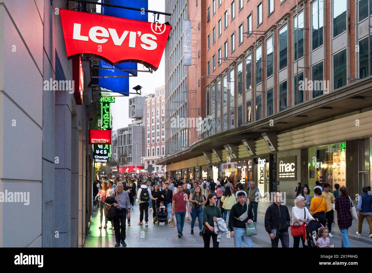 Levis 34th street hot sale