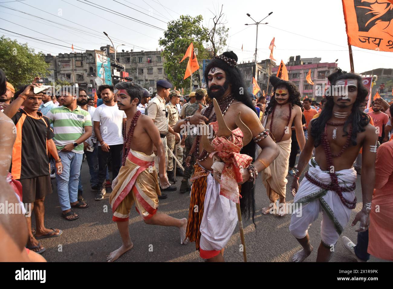 Kolkata, India. 17th Apr, 2024. Hindu devotees hold the idol of Lord ...