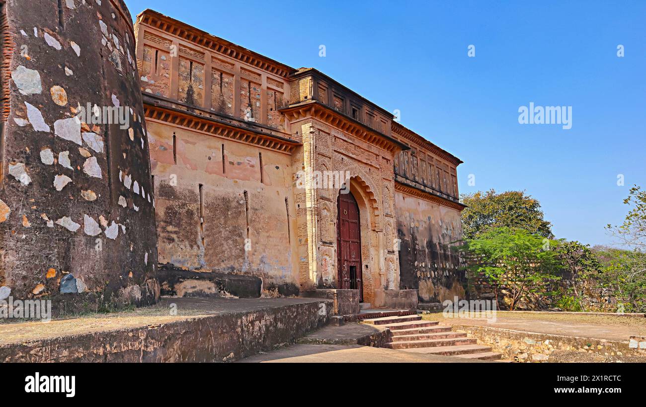 Main Entrance Gate of Garh Kundar Fort, Niwari, Madhya Pradesh, India. Stock Photo