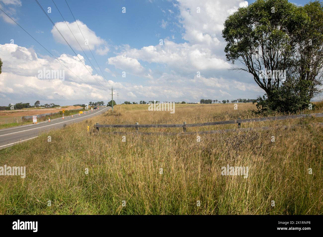 Countryside around Luddenham Road in Greater Western Sydney region, nearby motorway, metro and airport development is underway Stock Photo