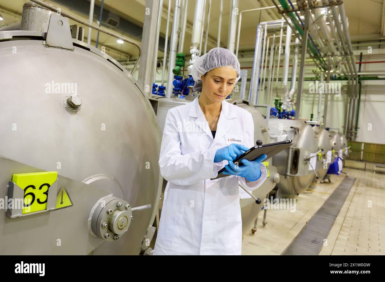 Hermetically sealed containers hires stock photography and images Alamy