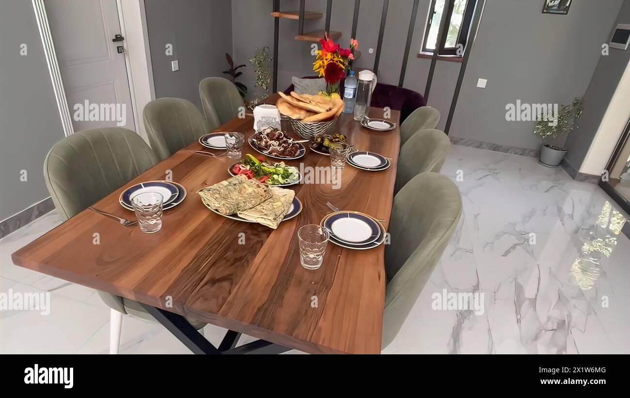 Dining table above view hi-res stock photography and images - Alamy