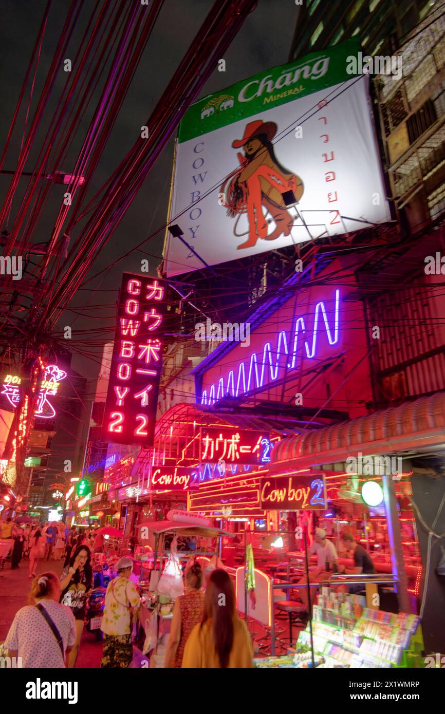 Soi Cowboy, red light district, nightlife, food stall, bars, night