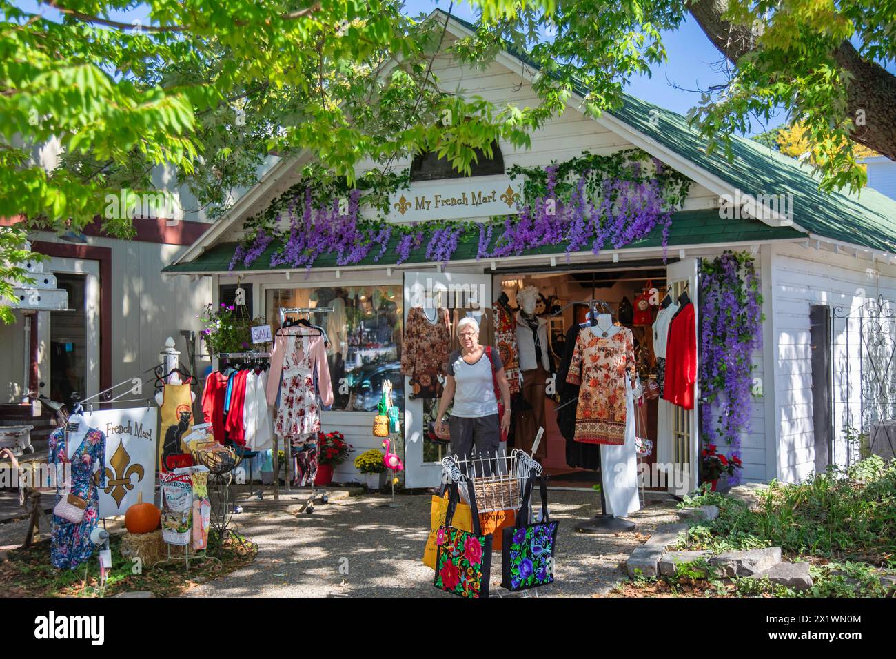 Saugatuck, Michigan - My French Mart, a clothing store in Saugatuck, offers clothing from France. Saugatuck, a town on the shore of Lake Michigan, thr Stock Photo