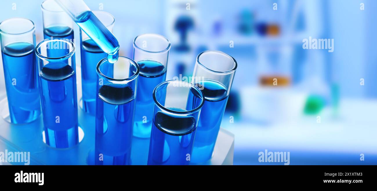 Laboratory analysis dripping light hi-res stock photography and images ...