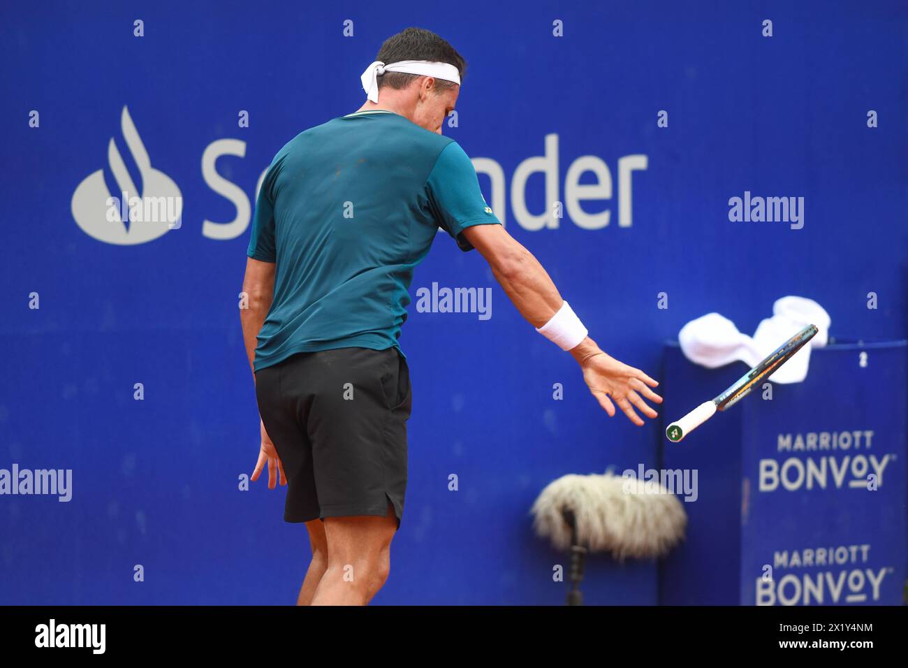 Daniel Altmaier (Germany) throwing his racket. Argentina Open 2024