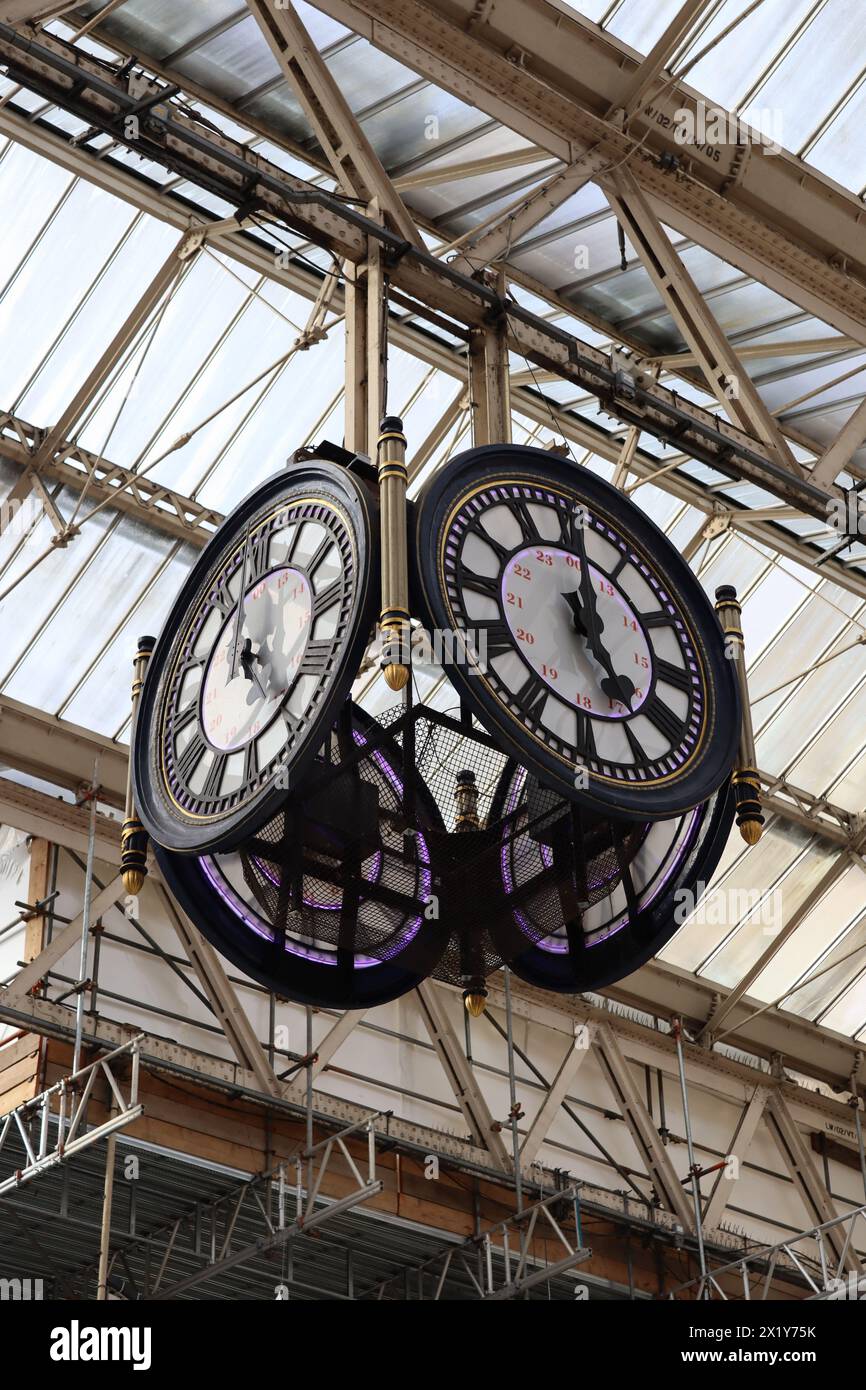 Waterloo Station clock Stock Photo