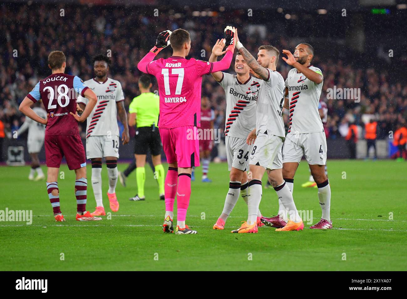 Bayer 04 Leverkusen Celebrate Their Aggregate Win During The UEFA ...