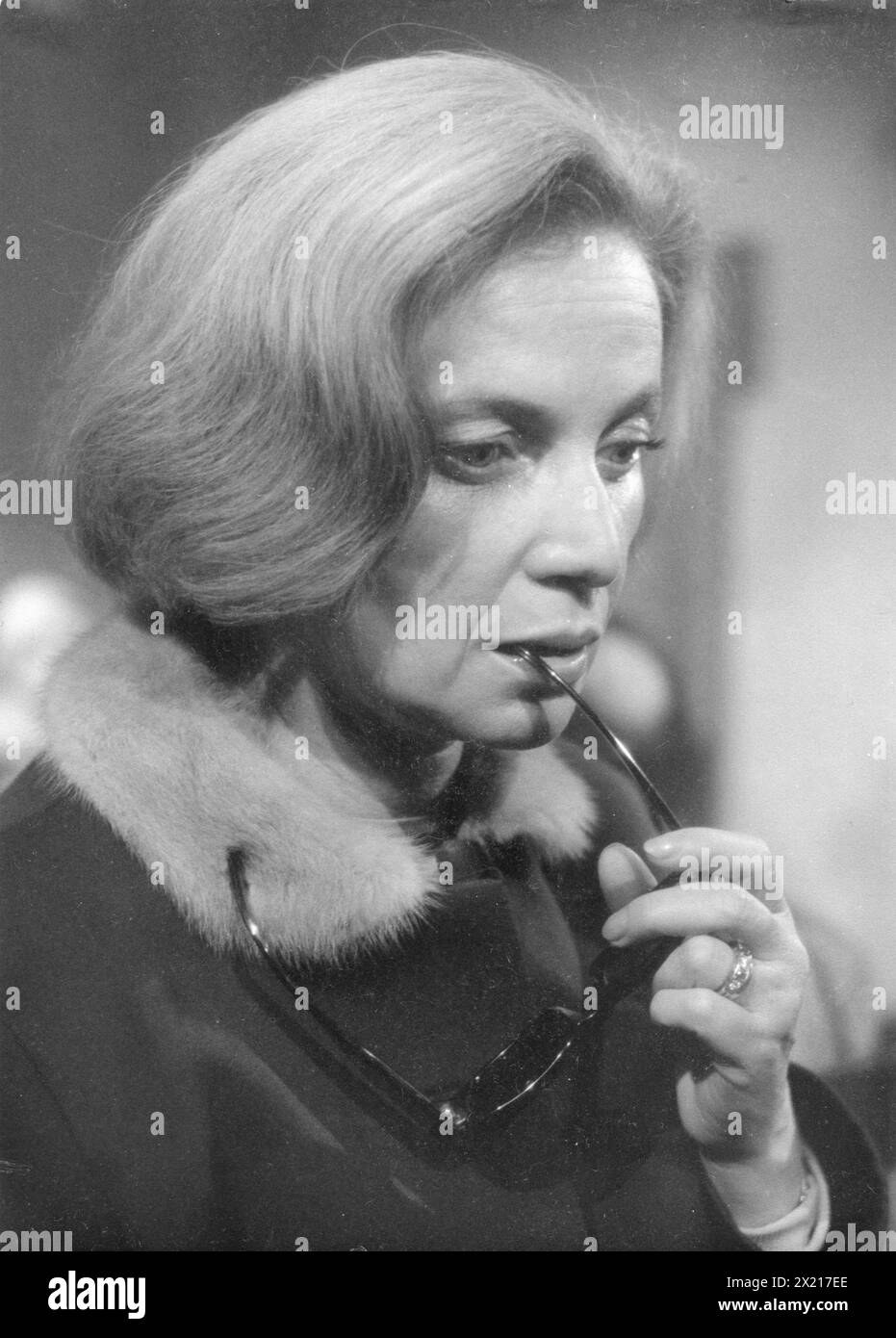 Wendt, Annemarie, German actress, in the TV series 'Das Fernsehgericht tagt', ADDITIONAL-RIGHTS-CLEARANCE-INFO-NOT-AVAILABLE Stock Photo