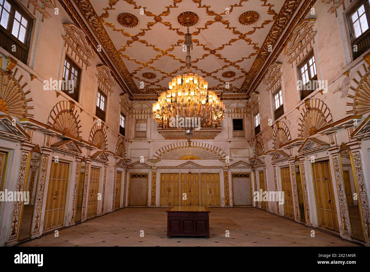 Interiors, Main hall, Moti Mahal, it was used as the Assembly Hall of ...