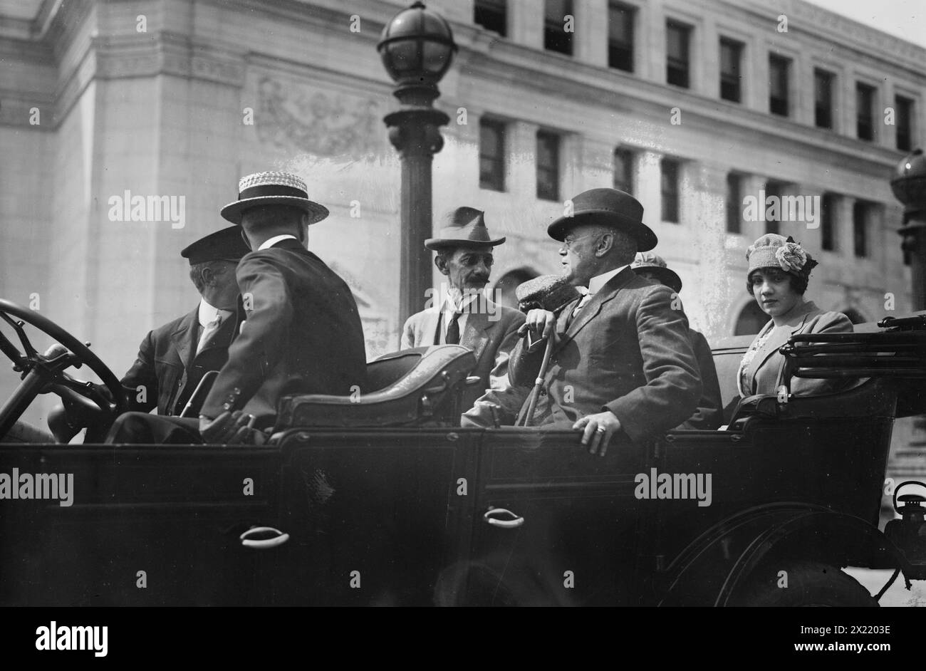 Jose emilio rabasa estebannell hi-res stock photography and images - Alamy