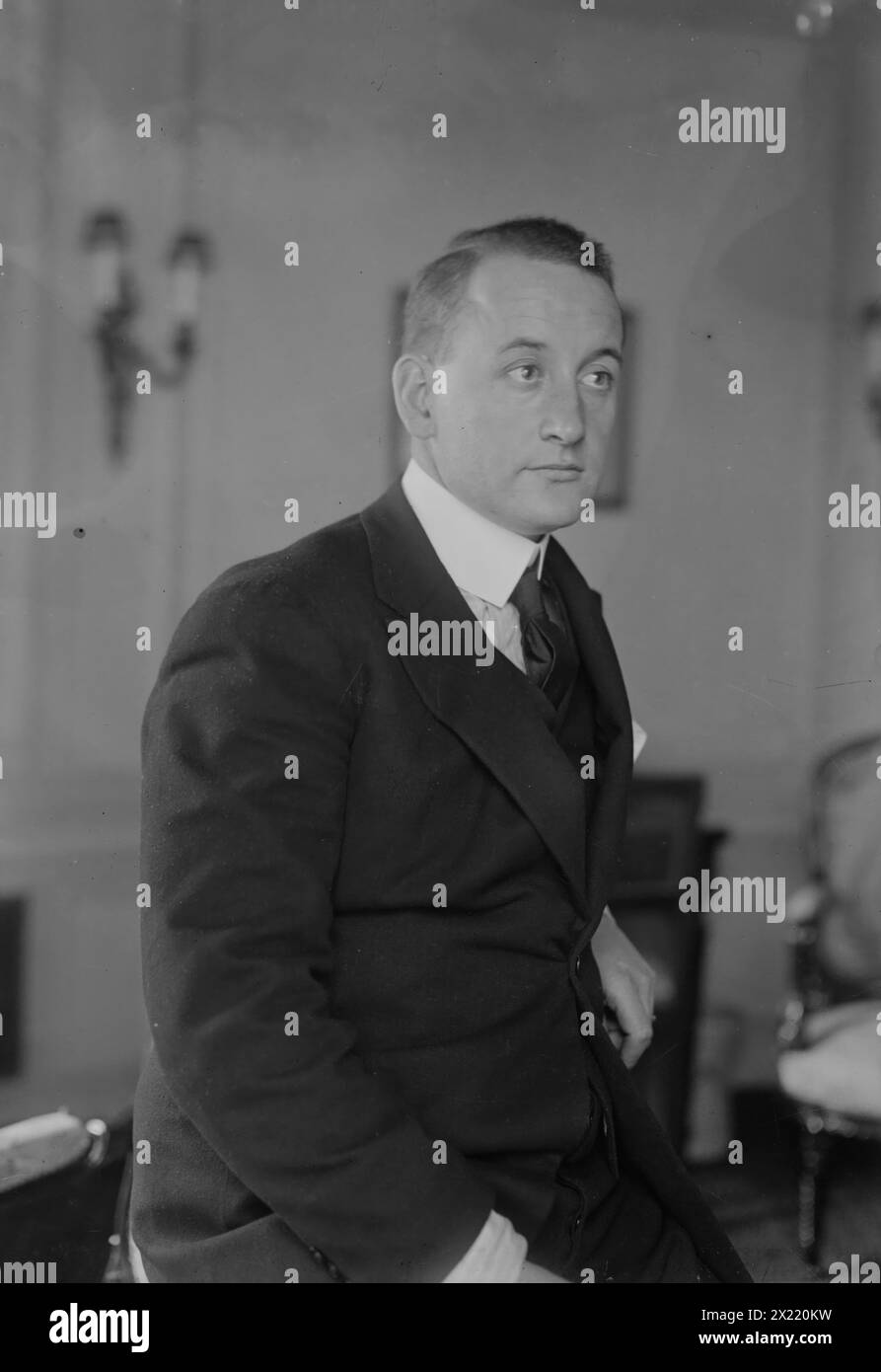 Carlo Hackett, between c1915 and c1920. Shows Charles Hackett (1889-1942), an American opera singer. Stock Photo