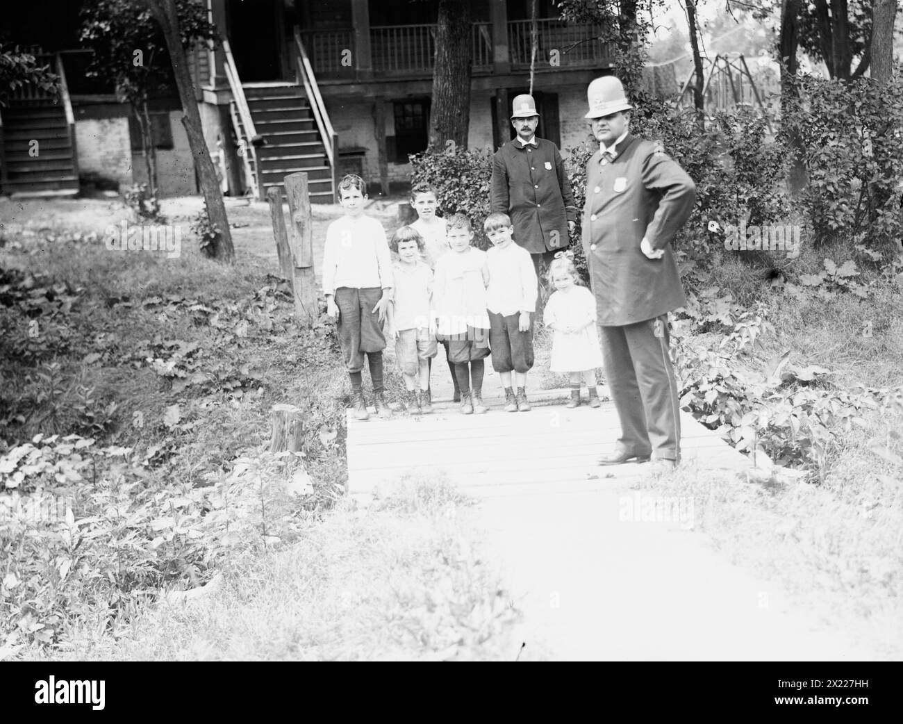 Quarantined children of cholera victim, between c1910 and c1915. Stock Photo